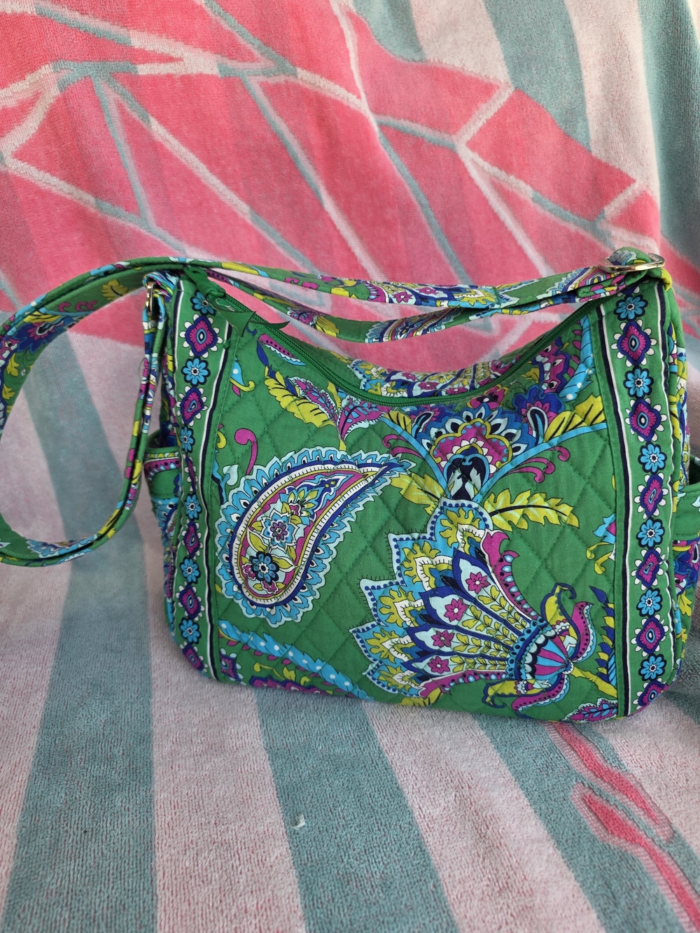 Vera Bradley Crossbody Bag In Retired Pattern Emerald Paisley